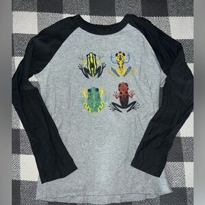 Tea Collection boys long sleeved t-shirt, size 8